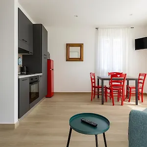 https://le-belle-maison.hotelinveneto.com